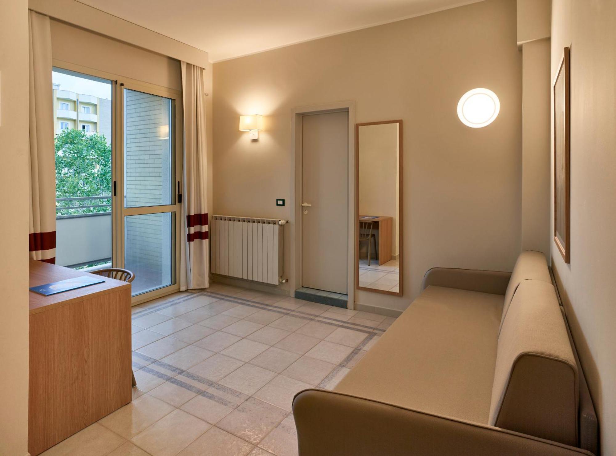 Montesilvano Marina Serena Majestic Hotel חדר תמונה