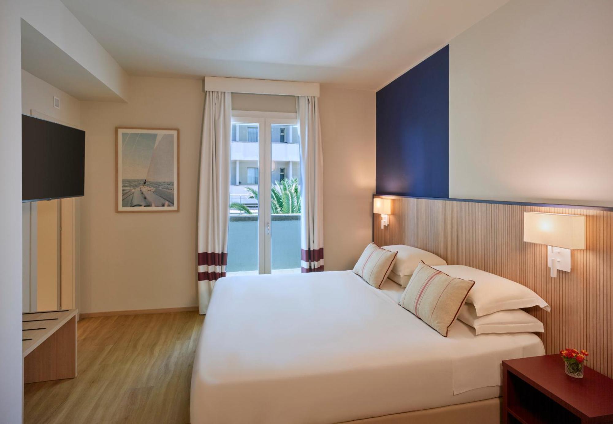 Montesilvano Marina Serena Majestic Hotel חדר תמונה